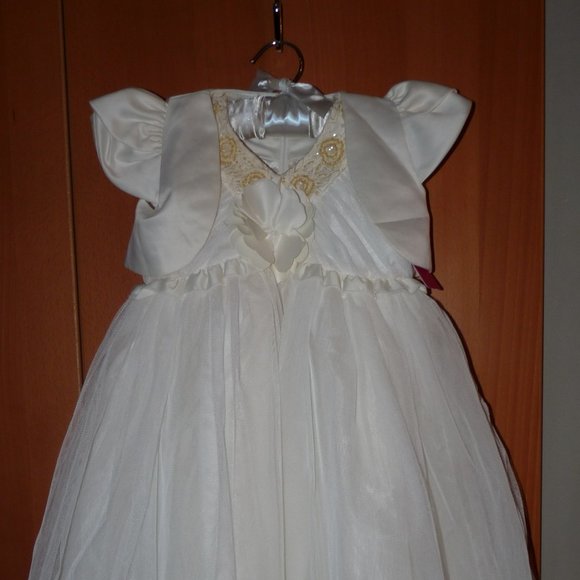 NWT sz 4T cream dress 5 layers of tulle w/ shrug - Picture 2 of 6